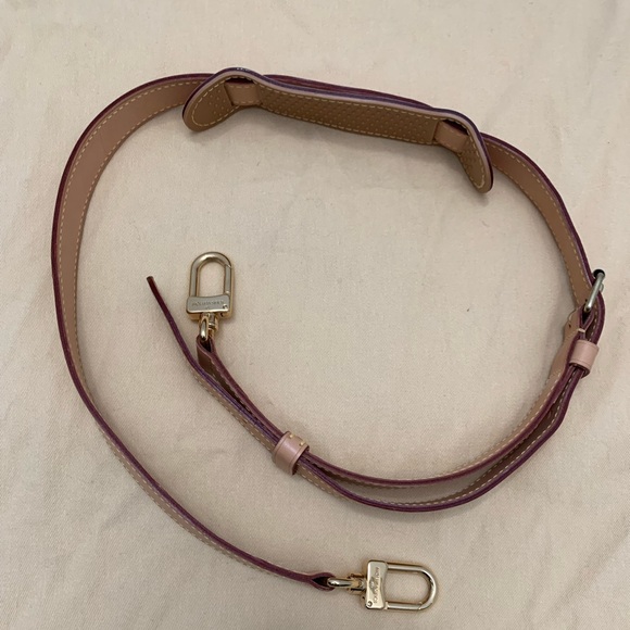 Louis Vuitton duffel bag 60 - Picture 14 of 15